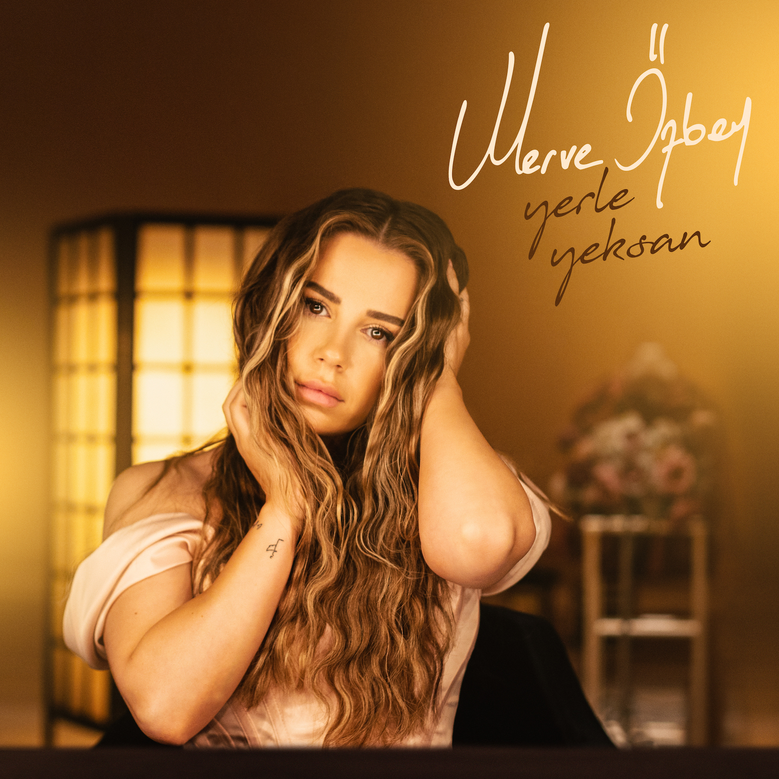 Merve Özbey - Yerle Yeksan